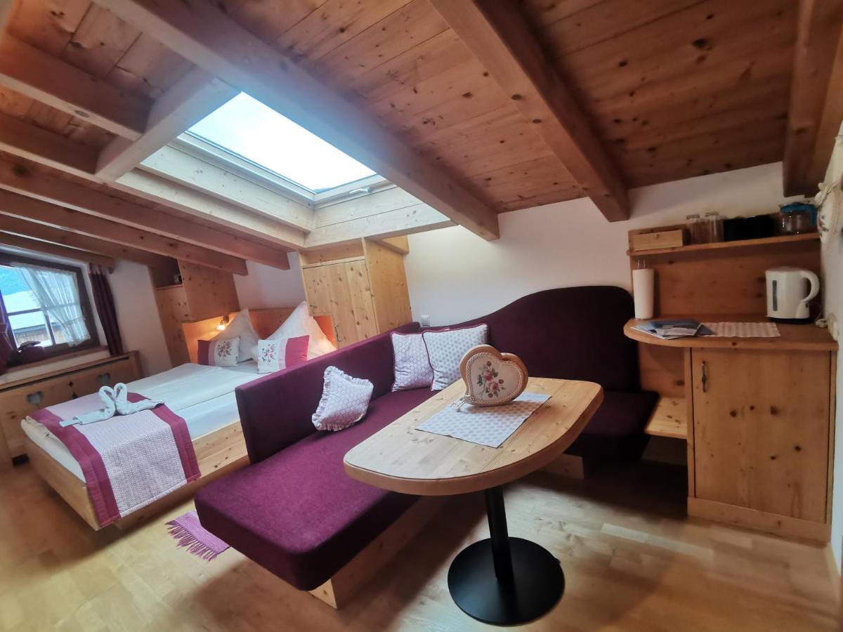 Schlosserhof Telfes im Stubai Exterior foto
